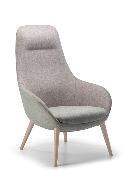 Muse Plus Lounge