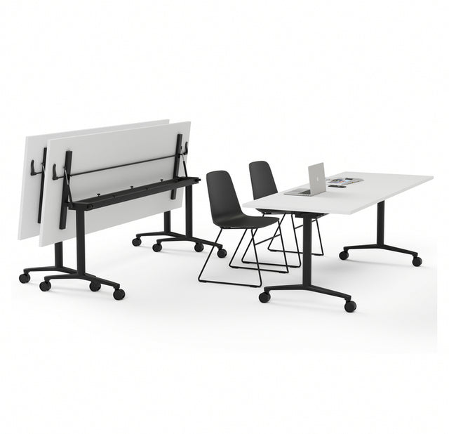 Flip HD Table dressed