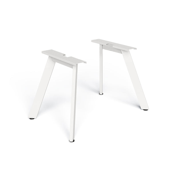 Linear Round Table 900 dia white frame