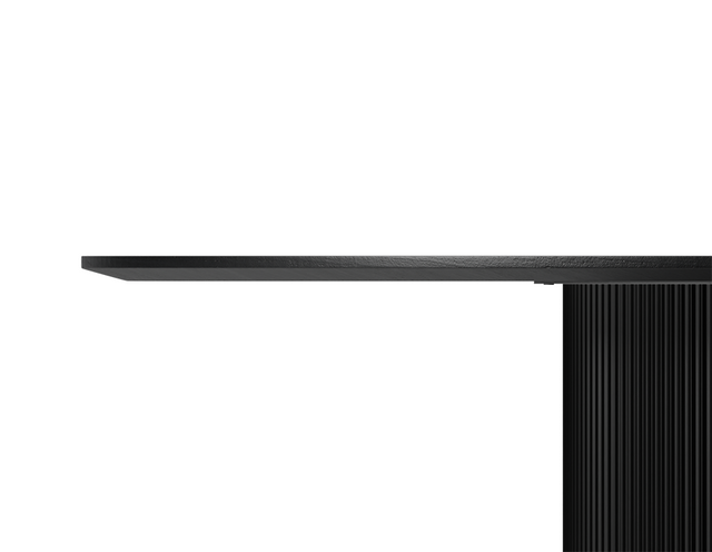 Trote Dining Table